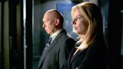 Captain Donald Cragen (Dann Florek) und A.D.A. Casey Novak (Diane Neal) beraten sich zu ihrem aktuellen Fall. Ein junges Mädchen, das am Turner-Syndrom leidet und deshalb jünger aussieht, als sie in Wirklichkeit ist, soll vergewaltigt worden sein. +++ Captain Donald Cragen (Dann Florek) und A.D.A. Casey Novak (Diane Neal) beraten sich zu ihrem aktuellen Fall. Ein junges Mädchen, das am Turner-Syndrom leidet und deshalb jünger aussieht, als sie in Wirklichkeit ist, soll vergewaltigt worden sein. +++