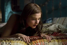 Stefanie Scott