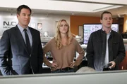 Ermitteln in einem neuen Fall: Tony (Michael Weatherly, l.), McGee (Sean Murray, r.) und Eleanor Bishop (Emily Wickersham, M.) ...