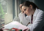 Die Gerichtsmedizinerin Molly Hooper (Louise Brealey) steht vor einem Rätsel. Die Gerichtsmedizinerin Molly Hooper (Louise Brealey) steht vor einem Rätsel.