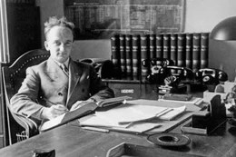 Der Jurist Benjamin Ferencz wird 1947 mit gerade einmal 27 Jahren Chefankl&auml;ger im sogenannten Einsatzgruppenprozess.