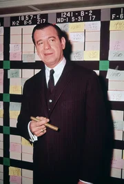 Oscar (Walter Matthau) ist Sportreporter.