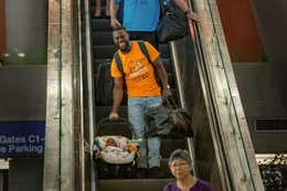 Matt Logelin (Kevin Hart)