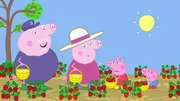 L-R: Grandpa Pig, Granny Pig, Peppa Pig, George Pig