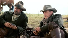 Treue Gef&auml;hrten: Boss Spearman (Robert Duvall, re.) und Charley Waite (Kevin Costner).