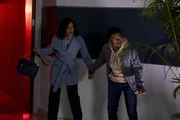 Lauretta Bozer (Wendy Raquel Robinson, l.) und Wilt Bozer (Justin Hires, r.) Lauretta Bozer (Wendy Raquel Robinson, l.) und Wilt Bozer (Justin Hires, r.)
