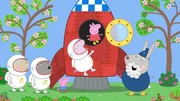 Oma Wutz (mi.) und ihre Freundinnen (li.) spielen heute die Apollo Mondlandung nach. Peppa (o.mi.) und Schorsch schließen sich an. Opi Mümmel (re.) leiht ihnen sogar seine Rakete aus. Als alle an Bord sind, startet Opi Mümmel die Rakete und fliegt bis zum Mond.