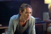 Kate Strucker (Amy Acker)