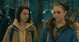 L-R: Autumn (Sidney Flanigan), Skylar (Talia Ryder)