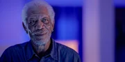 Damon (Morgan Freeman).