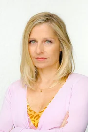 Rhoda Kaindl (Rosemarie Lemke). Rhoda Kaindl (Rosemarie Lemke).