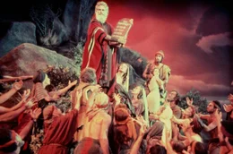 Moses (Charlton Heston) bekommt von Gott den Auftrag, sein Volk nach Hause zu f&uuml;hren.