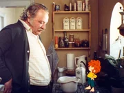 Meister Eder (Gustl Bayrhammer) und sein Pumuckl