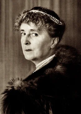Herzogin Marie Jos&eacute; in Bayern, geborene Herzogin von Bragan&ccedil;a, die zweite Gemahlin von Herzog Carl Theodor in Bayern, die 1917 die eine Stiftung ins Leben rief, um den Fortbestand der Augenklinik "Herzog Carl Theodor" zu sichern, Klinik "Herzog Carl Theodor", M&uuml;nchen.