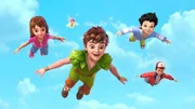 Peter Pan, Tinker Bell und die Darling-Kinder sind im Flug auf dem Weg nach Nimmerland. Peter Pan, Tinker Bell und die Darling-Kinder sind im Flug auf dem Weg nach Nimmerland.