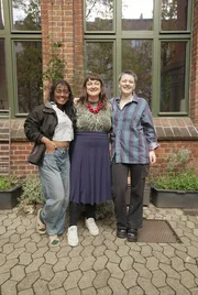 V. li.: Susanna Samraj, Rike Flämig, Annalisa Kronsbein, REFO Moabit.