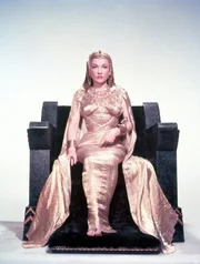 Nefretiri (Anne Baxter)
