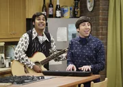 Immer für einen Spaß zu haben: Raj (Kunal Nayyar, l.) und Howard (Simon Helberg, r.) ... Immer für einen Spaß zu haben: Raj (Kunal Nayyar, l.) und Howard (Simon Helberg, r.) ...