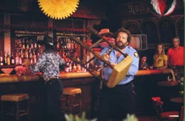 Sheriff Hall (Bud Spencer)