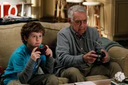 L-R: Luke Dunphy (Nolan Gould), Walt Kleezak (Philip Baker Hall) L-R: Luke Dunphy (Nolan Gould), Walt Kleezak (Philip Baker Hall)