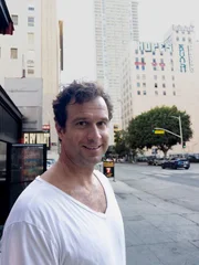 Österreichs Rekordschwimmer Markus Rogan posiert für ein Foto Österreichs Rekordschwimmer Markus Rogan posiert für ein Foto