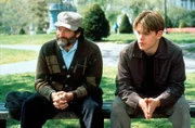 L - R: Sean (Robin Williams), Will (Matt Damon)