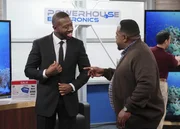 Malcolm Butler (Sheaun McKinney, l.); Calvin Butler (Cedric the Entertainer, r.)