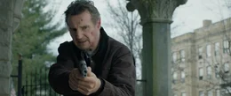 Bankr&auml;uber Tom (Liam Neeson) wollte einen Deal mit den Cops machen, aber die sind selbst an seiner Beute interessiert.