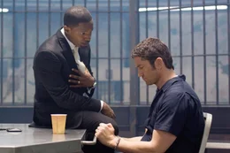 L-R: Staatsanwalt Nick Rice (Jamie Foxx) kommt bei Shelton (Gerard Butler) an die Grenze seines K&ouml;nnens. Da nimmt der R&auml;cher Nicks Familie ins Visier