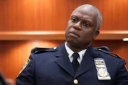 Cap. Ray Holt (Andre Braugher)