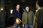 L-R: Sam Winchester (Jared Padalecki) and Dean Winchester (Jensen Ackles)