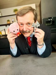 Werner Gruber. Werner Gruber.