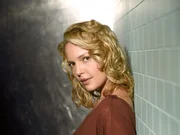 Isobel "Izzie" Stevens (Katherine Heigl)