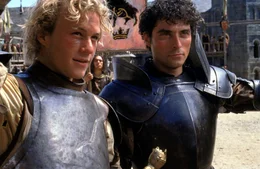 Zwischen den beiden Kontrahenten Count Adhemar von Anjou (Rufus Sewell, r.) und William (Heath Ledger, l.) entbrennt ein m&ouml;rderischer Kampf ...