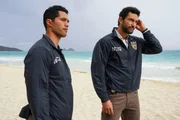 Kai Holman (Alex Tarrant, l.); Jesse Boone (Noah Mills, r.)