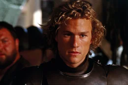 Als sein Herr und Meister w&auml;hrend eines Turniers verstirbt, kommt dem jungen Junker William (Heath Ledger) eine wahnwitzige Idee: Er will sich die R&uuml;stung des Verstorbenen &uuml;berziehen und sich als sein adliger Herr ausgeben ...