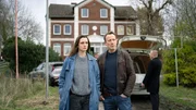 Tatort Schwarzer Schnee Die niederländische Kommissarin und Kollege Thorsten Falke sind ratlos: Gaite Jansen als Lynn de Baer, Wotan Wilke Möhring als Thorsten Falke Tatort Schwarzer Schnee Die niederländische Kommissarin und Kollege Thorsten Falke sind ratlos: Gaite Jansen als Lynn de Baer, Wotan Wilke Möhring als Thorsten Falke