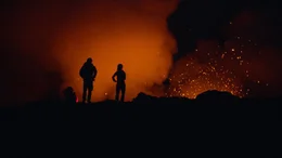 Tobi und Ulla Lohmann in Vanuatu auf dem Vulkan Yasur.
