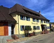 Gasthof mit Tradition: Der &bdquo;Schwarze Adler&ldquo; in Oberbergen.