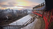Bei einem Aufenthalt im Glacier Hotel Grawand ist der Sauerstoffgehalt deutlich geringer als auf Meereshöhe. Bei einem Aufenthalt im Glacier Hotel Grawand ist der Sauerstoffgehalt deutlich geringer als auf Meereshöhe.