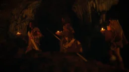 Schon die Neandertaler erschufen sich ein ausgeklügeltes und soziales Zuhause. Schon die Neandertaler erschufen sich ein ausgeklügeltes und soziales Zuhause.