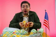 Ist Subway immer und überall gleich? Reporter Florian Reza reist in die USA und untersucht die amerikanischen Subway-Produkte. Ist Subway immer und überall gleich? Reporter Florian Reza reist in die USA und untersucht die amerikanischen Subway-Produkte.
