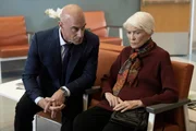 LAW & ORDER: ORGANIZED CRIME -- "Lago D'Averno" Episode 505 -- Pictured: (l-r) Chris Meloni as Det. Elliot Stabler, Ellen Burstyn as Bernie Stabler.