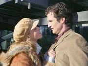 MDR Fernsehen IN ALLER FREUNDSCHAFT FOLGE 217, "Außer Rand und Band". Annalena Pfeiffer (Tanja Wedhorn) und Lars Wolf (Simon Böer) sind glücklich. MDR Fernsehen IN ALLER FREUNDSCHAFT FOLGE 217, "Außer Rand und Band". Annalena Pfeiffer (Tanja Wedhorn) und Lars Wolf (Simon Böer) sind glücklich.