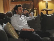 Will mit Meredith alleine wohnen und versucht, Cristina zu manipulieren, damit sie Meredith überredet, Alex und Izzie rauszuwerfen: Derek (Patrick Dempsey) ...