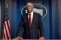 Allan Trumbull (Morgan Freeman).
