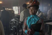 Denée Benton als Peggy Scott