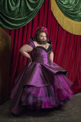 Lettie Lutz (Keala Settle)