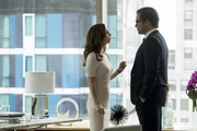Bull (Michael Weatherly, r.) engagiert die knallharte Anwältin J.P. Nunnelly (Eliza Dushku, l.), um Bennys Unschuld zu beweisen. Sie handelt tatsächlich einen Deal aus, doch der hat einen Haken ...