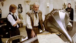Tom Sawyer (Shane West, li.), Allan Quatermain (Sean Connery) und Mina Harker (Peta Wilson)